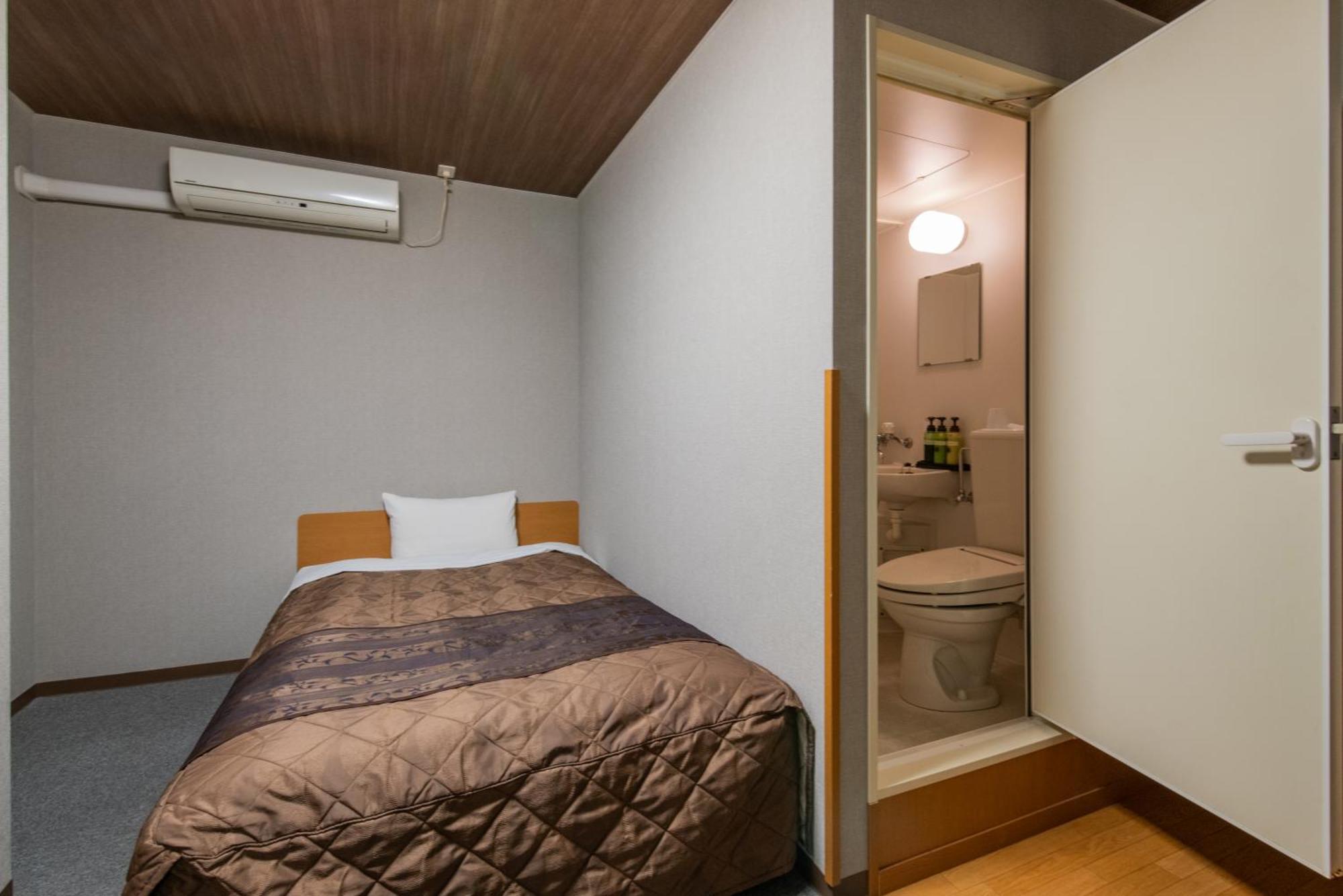 Hotel Wakamatsu Excel Isesaki Exteriör bild